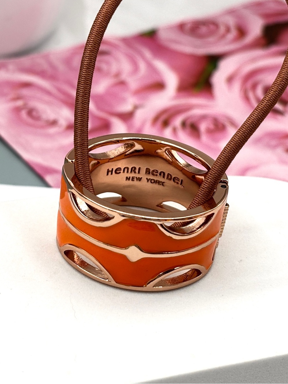 Henri Bendel Rose Gold Tone Iconic Enamel Logo Hair Tie Pony-tail Holde